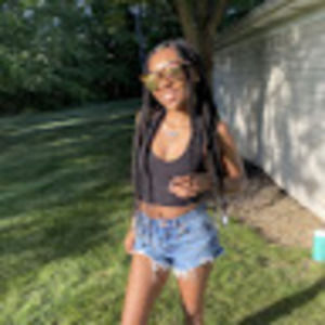 Meet your Posher, Miss